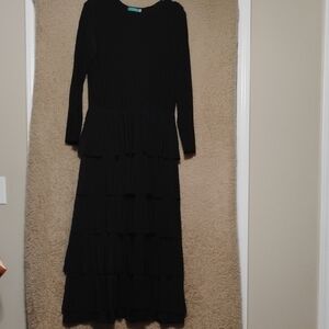 Junees Black Ruffle Dress